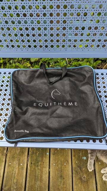 Couvre rein imperméable équithème 140cm