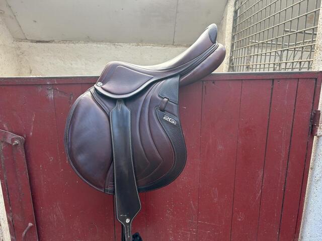 Selle CWD 2GS Mademoiselle 17,5 pouces