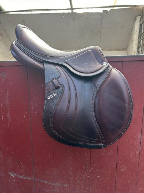Selle CWD 2GS Mademoiselle 17,5 pouces