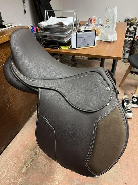 Selle Norton pro Jump