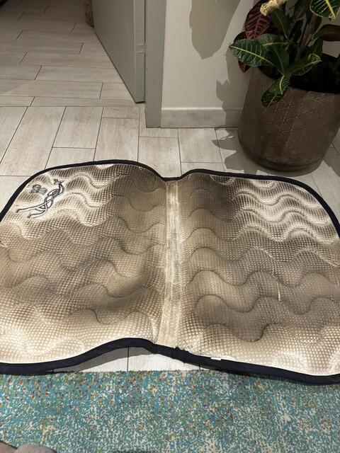 Tapis Pénélope bonnet lami cell