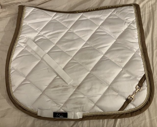 Tapis blanc Laura Garelli HKM