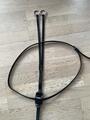 Martingale en cuir noir