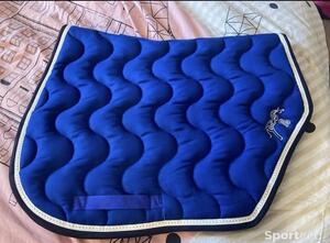 Tapis bleu roi Penelope