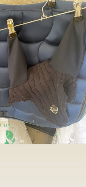 Tapis et bonnet d'oreille