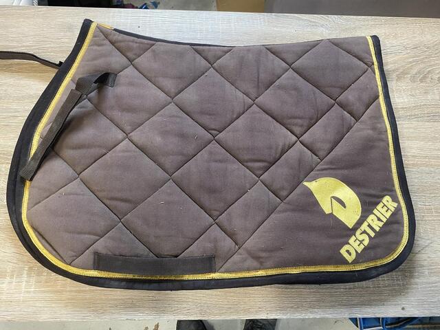 tapis destrier