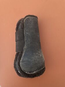 Guêtres noires