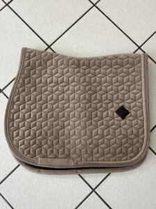Tapis kentucky beige velvet