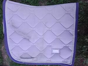Tapis de selle lavande ES Equestrian Stockholm