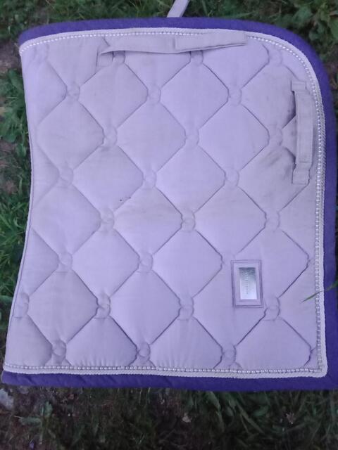 Tapis de selle lavande ES Equestrian Stockholm