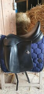 Selle dressage bates