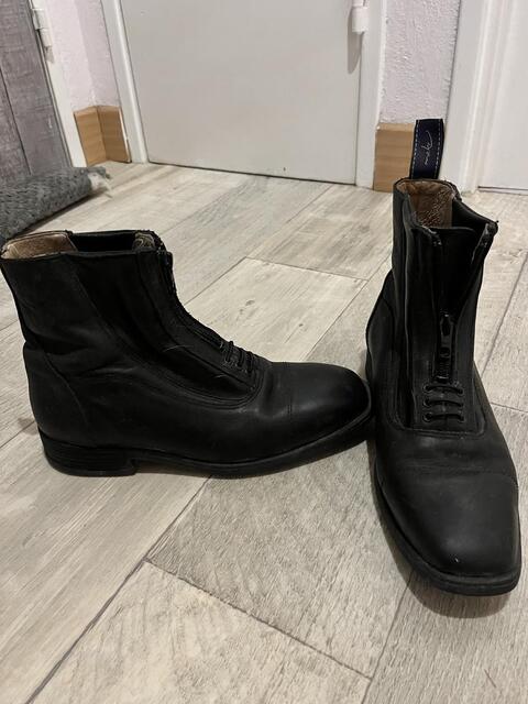 Boots dyon