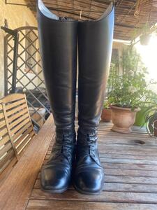BOTTES NOIRES EN CUIR FABBRI POINTURE 39 AVEC EMBOUCHOIRS BOIS SUR MESURE