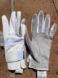 Gants blancs
