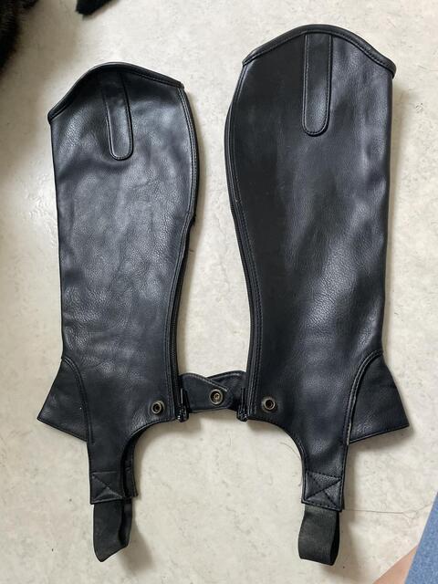 Mini chaps