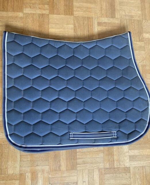Tapis equitheme taille cheval