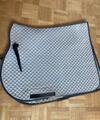 Tapis vert taille cheval