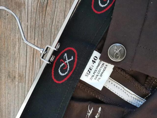 Pantalon d'équitation marron foncé Komutekir taille 40