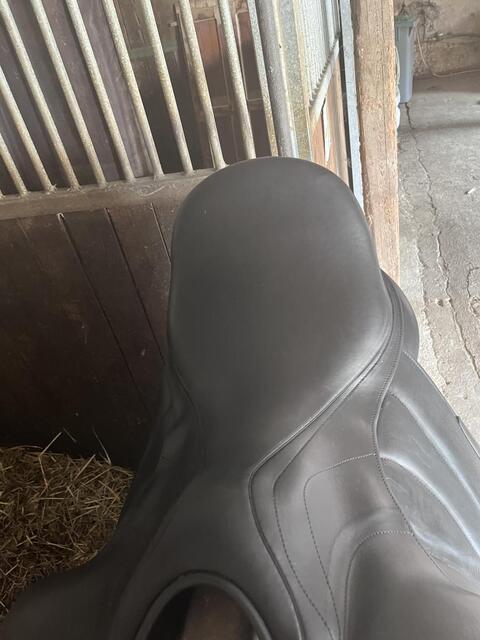 Selle dressage Antares Concept 18’