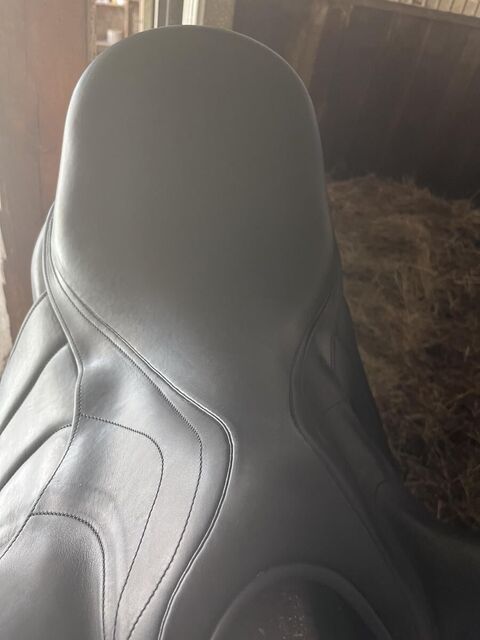 Selle dressage Antares Concept 18’
