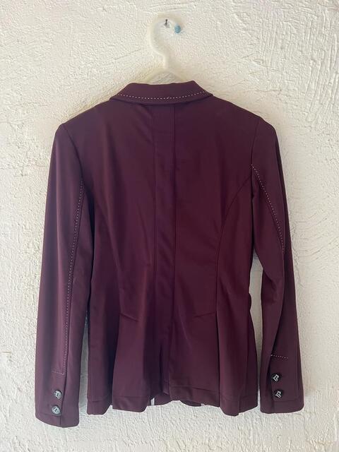 Veste concours prune Pénélope Leprevost
