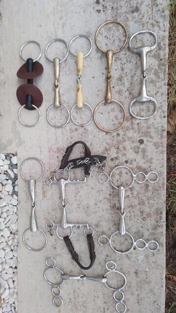 Divers mors de 125 à 145 mm