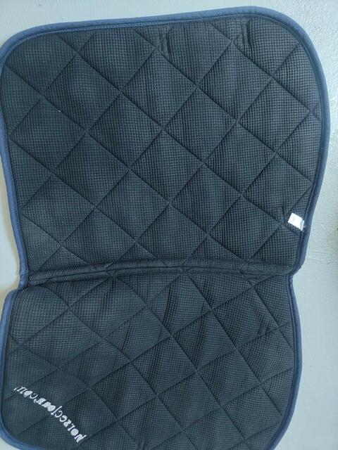 Tapis paddock sport brodé