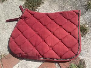 Tapis de selle bordeaux Equithème
