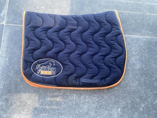 Tapis jump’in