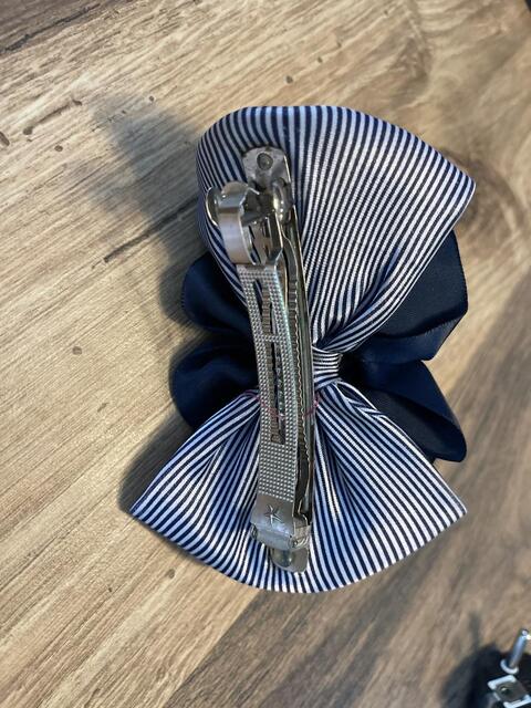 Barrette