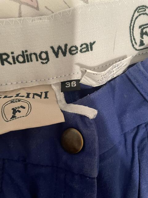 Pantalon fellini