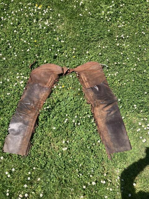 Chaps Western