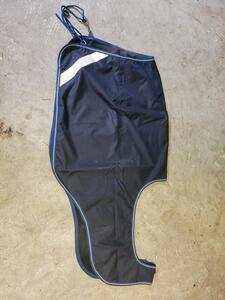 Couvre rein imperméable et polaire