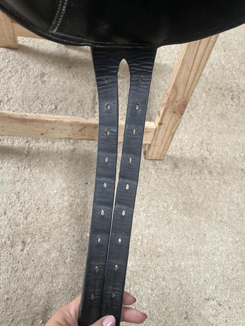 Selle de dressage