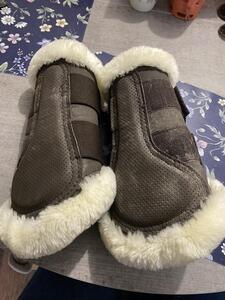 Guêtres Turnout Kentucky Air Mouton marron M