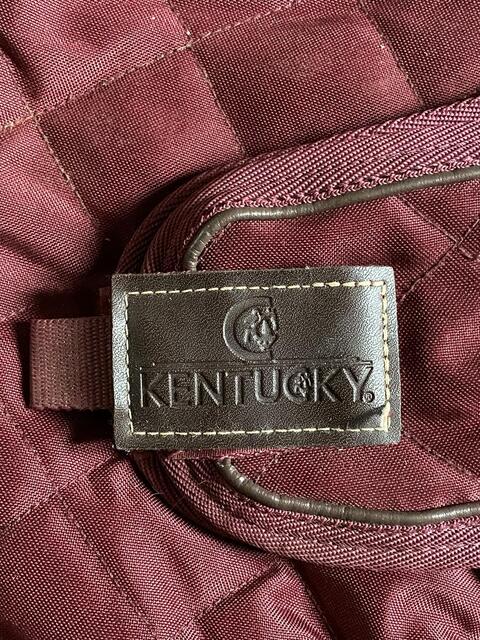 Couvre-reins Kentucky bordeaux