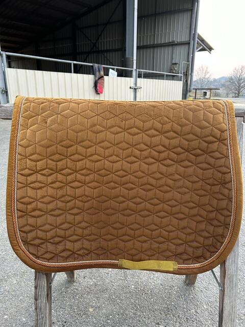 Tapis kentucky velvet moutarde