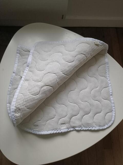 Tapis blanc Equiline
