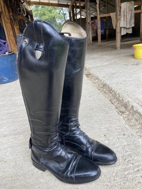Bottes tattini