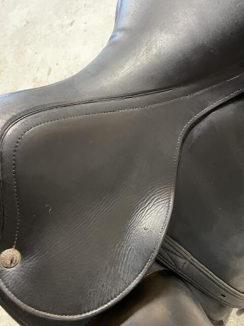 Selle Équipe Emporio