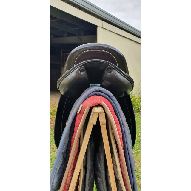 Selle mixte/obs marque Strada très bon état