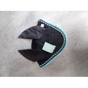 Bonnet impérial riding