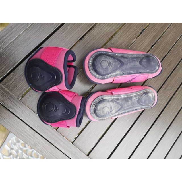 Guêtres et proteges boulets fouganza taille COB rose et bleu très bon état