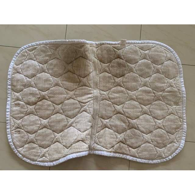 Tapis et bonnet animo