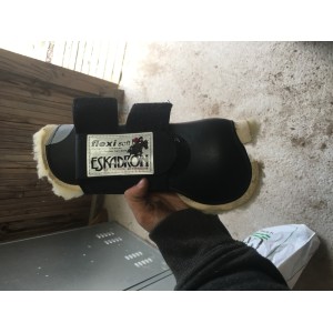 Guêtres mouton Eskadron