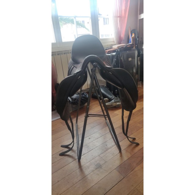 Selle de dressage Antares