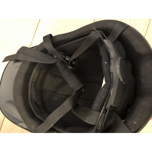 Bombe noir equi thème
