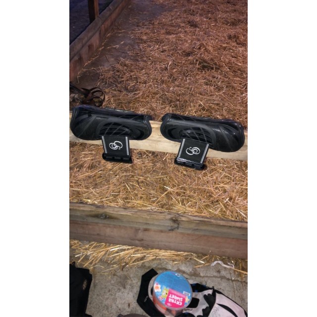 Guêtre noire cheval