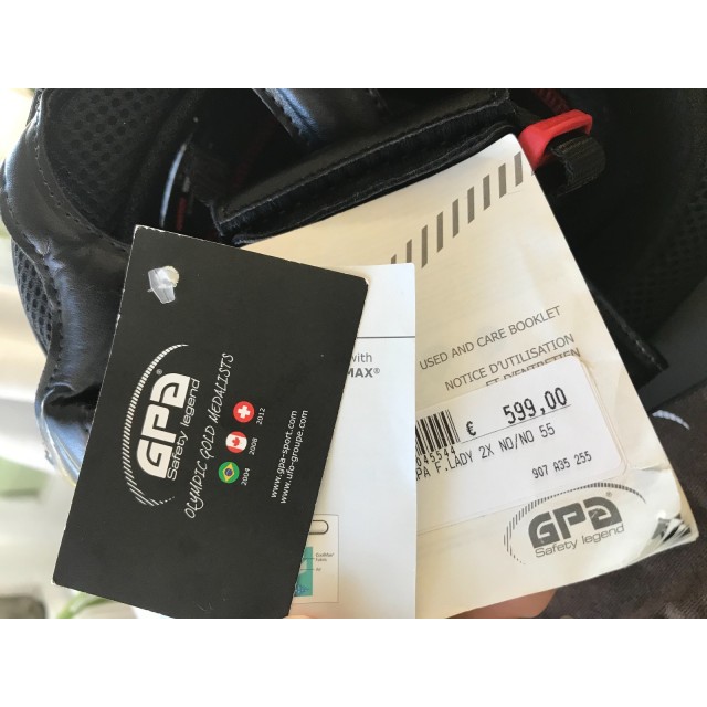 Casque GPA neuf taille 55
