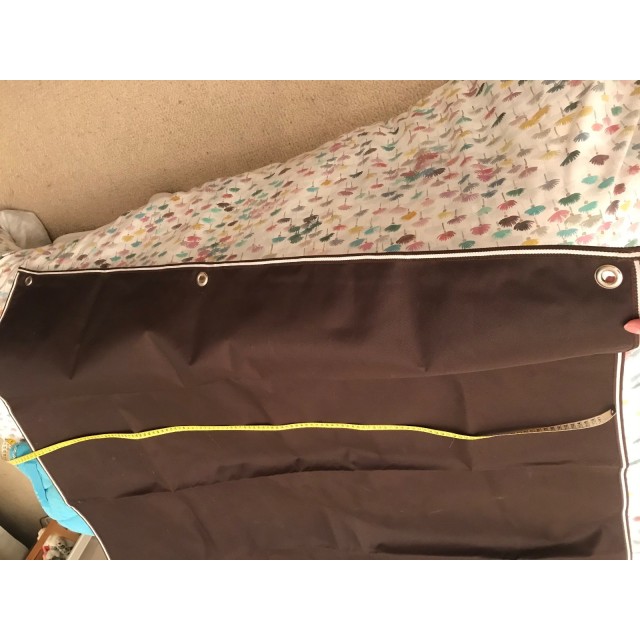 Tenture de box